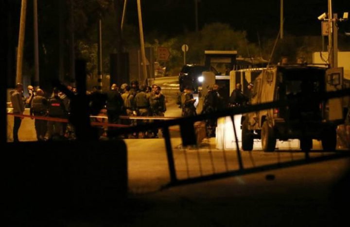 الاحتلال يغلق حاجز عطارة العسكري