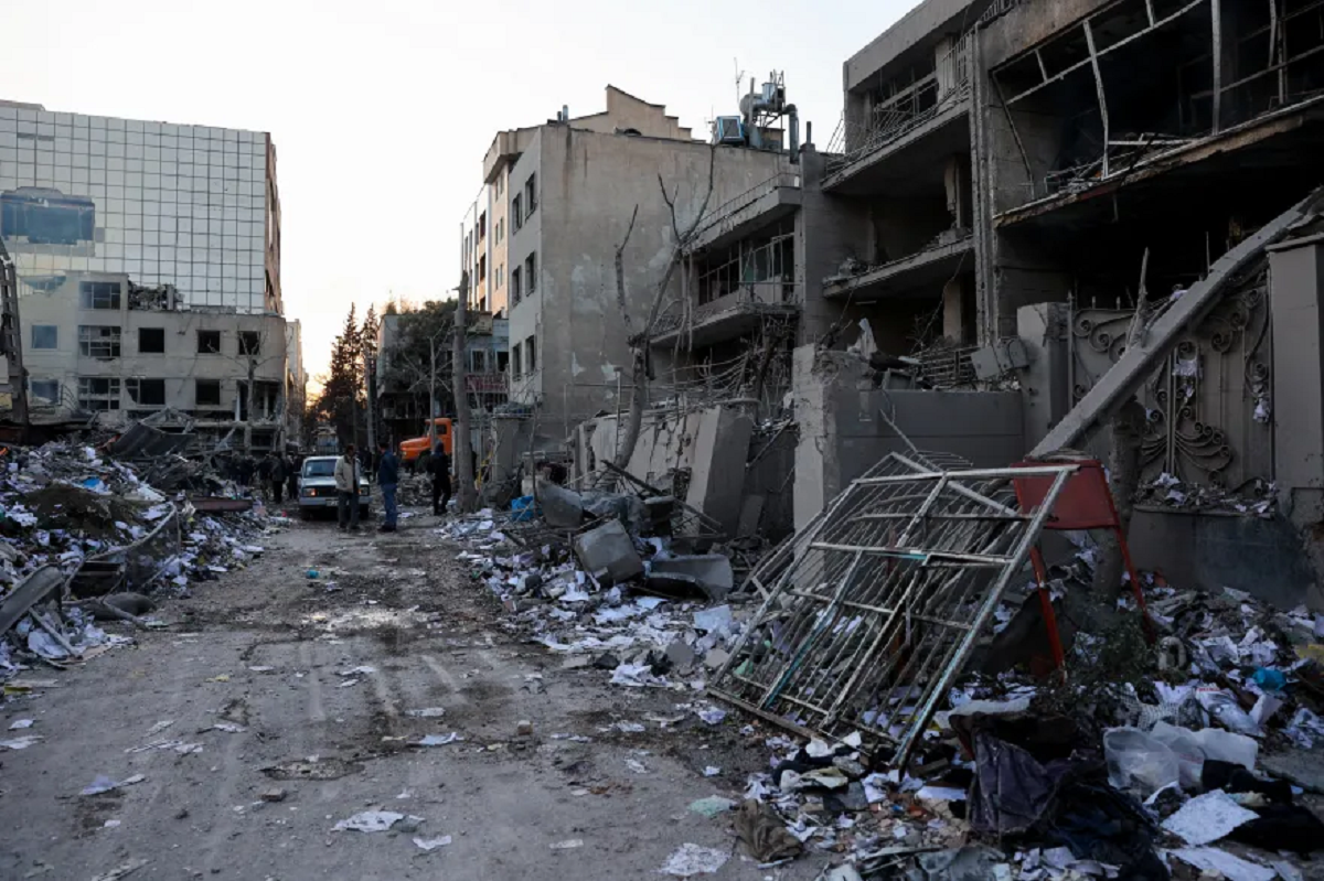 جيش الاحتلال يجدد إنذاره لسكان  جنوبي نهر الزهراني بالاخلاء الفوري