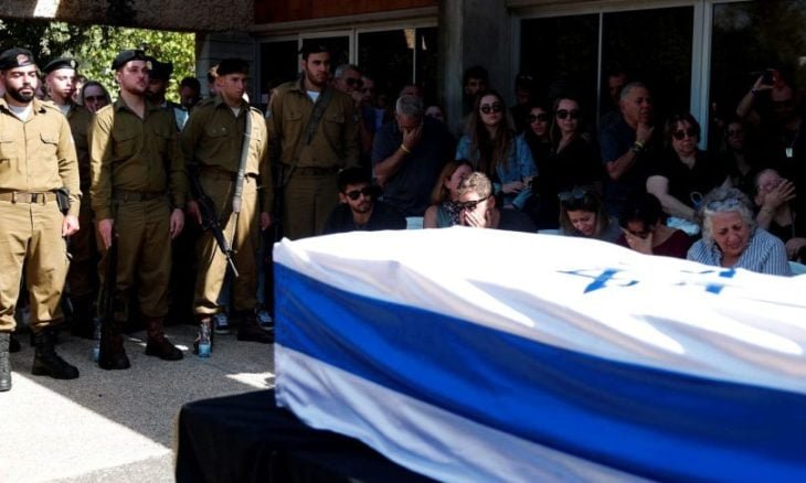 جدعون ليفي: “نطف الجثث”.. “إنجاز” إسرائيلي لـ”إعادة تدوير الموت” أي حضيض بعد هذا؟