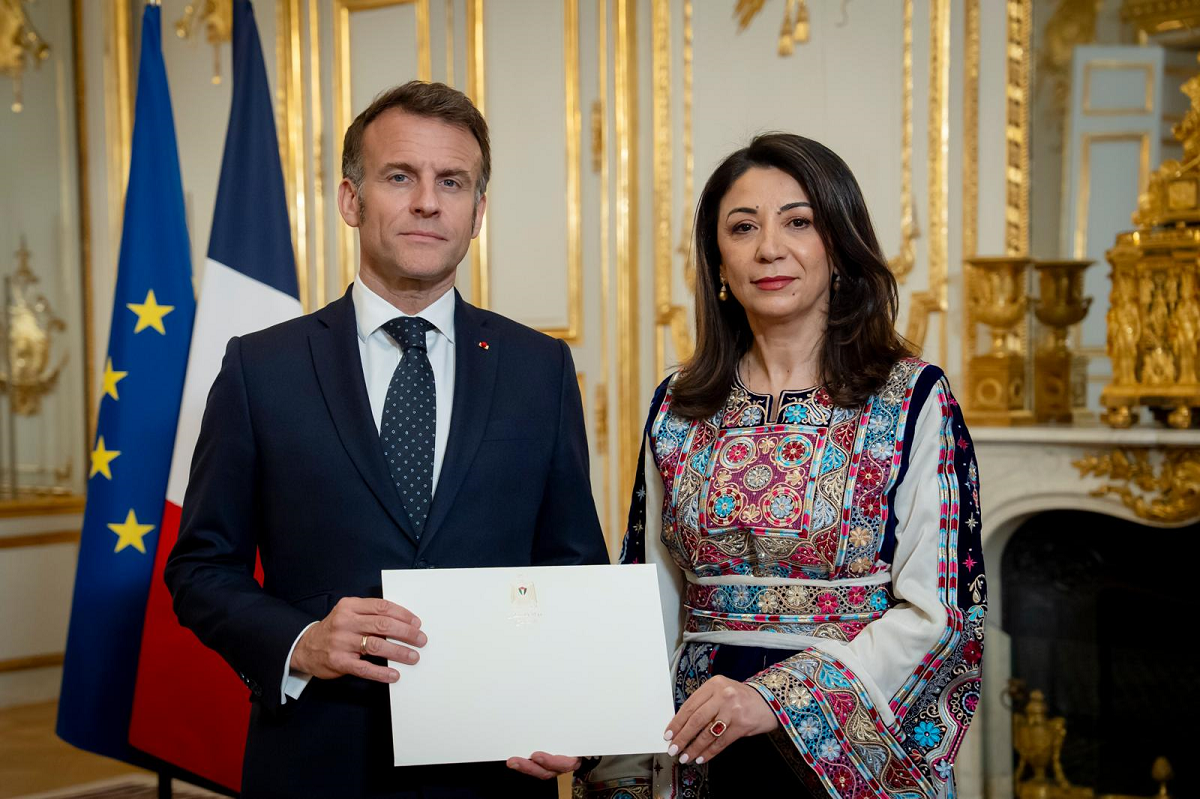  فرنسا ترفع مستوى التمثيل الدبلوماسي الفلسطيني إلى رتبة سفارة