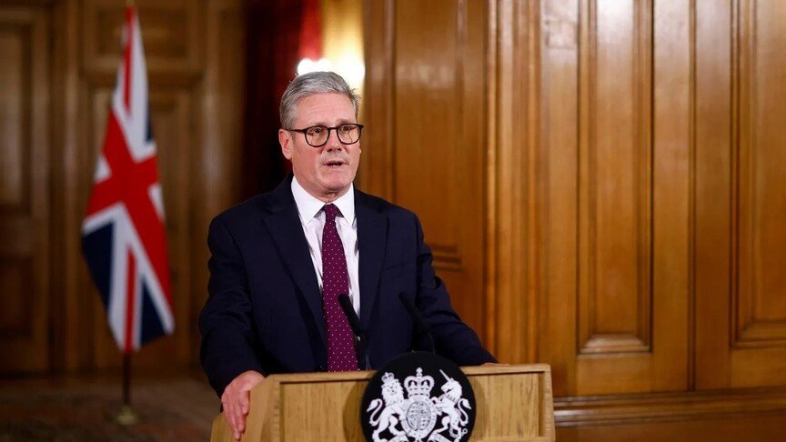 رئيس الوزراء البريطاني: يجب وقف القصف الإسرائيلي على لبنان فورا