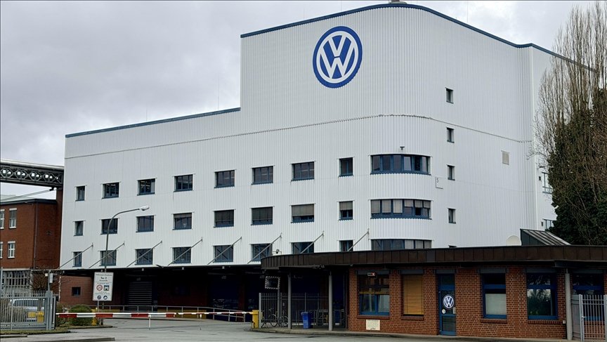 نائب ألماني يعارض  احتمال تعاون فولكسفاغن مع إسرائيل 