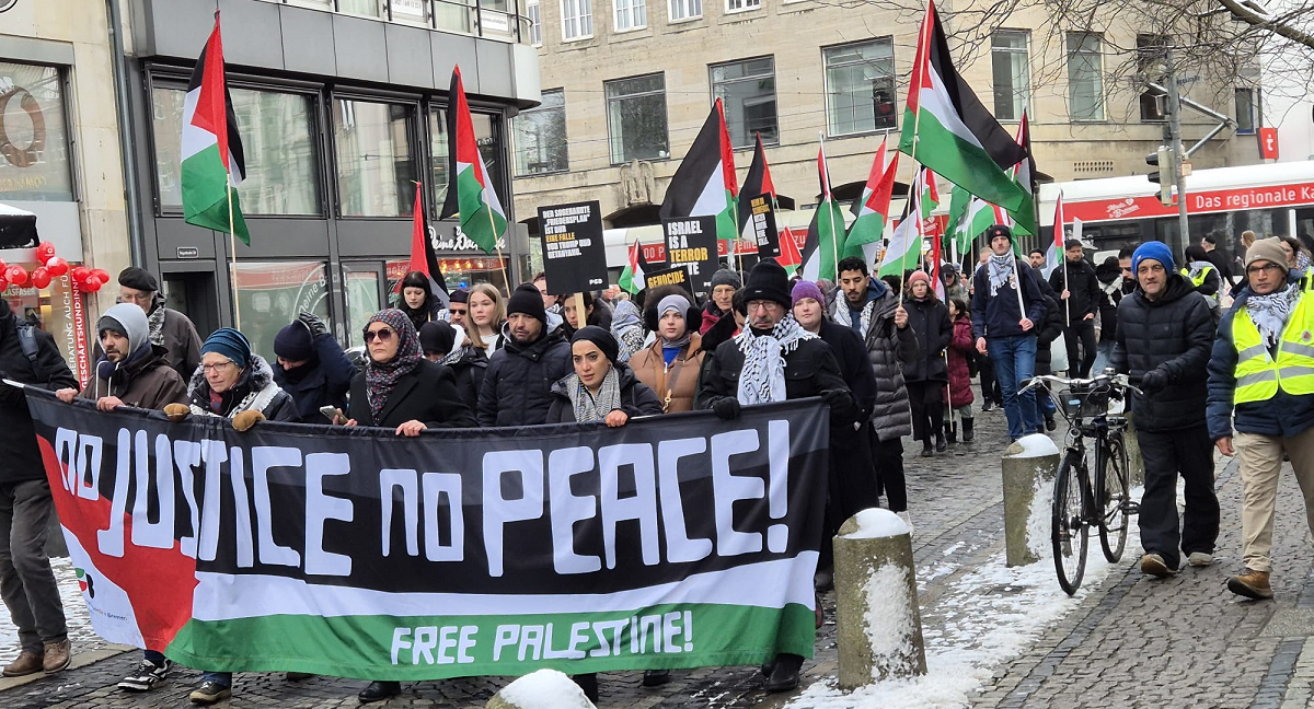 تظاهرة  حاشدة في مدينة بريمن  تنديدا بالعدوان على غزة 