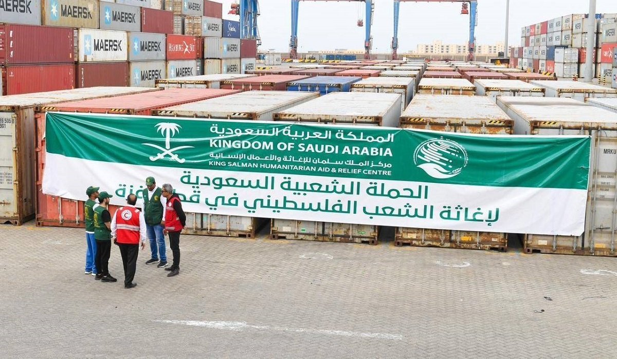 السعودية تعلن تكثيف جهود إغاثة الشعب الفلسطيني في غزة