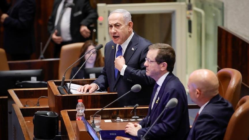 "هآرتس": إسرائيل دخلت عصر ميليشيات مؤيدة لنتنياهو واليمين المتطرف