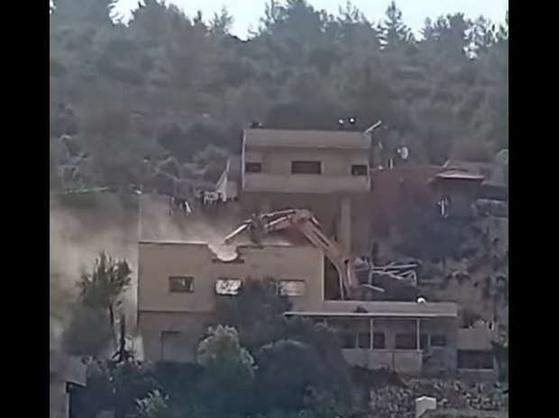 الاحتلال يهدم منزلين في برطعة