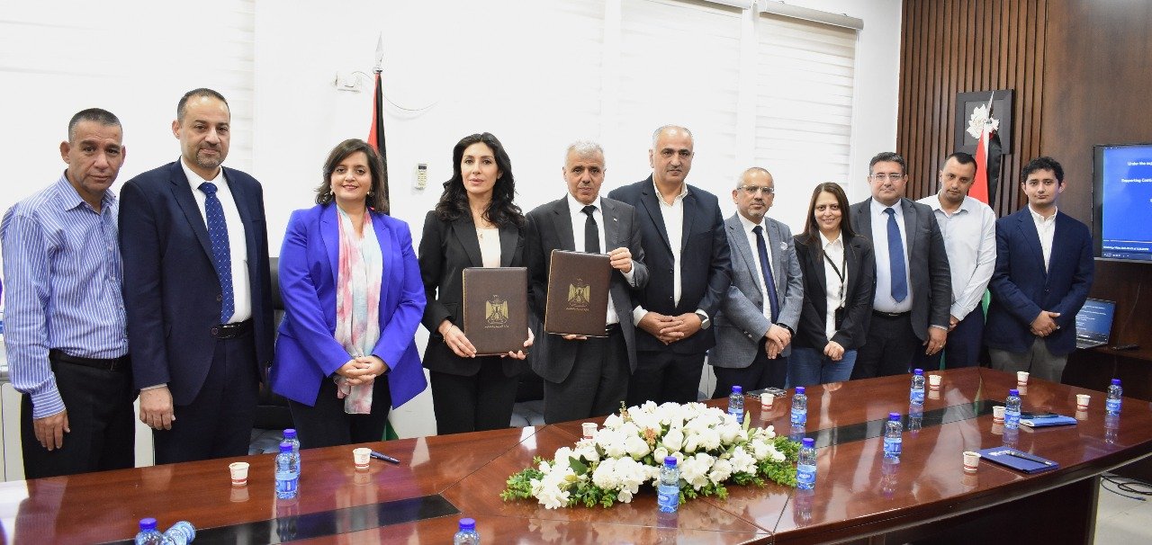  اتفاقية بين التربية واليونسكو  لدعم التعليم العالي في غزة