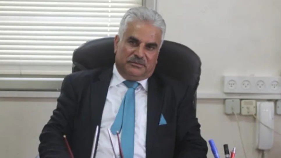 مستوطنون يعتدون على رئيس  بلدية بيتا 