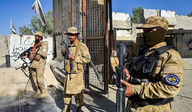 تجدد الاشتباكات بين أفغانستان وباكستان 