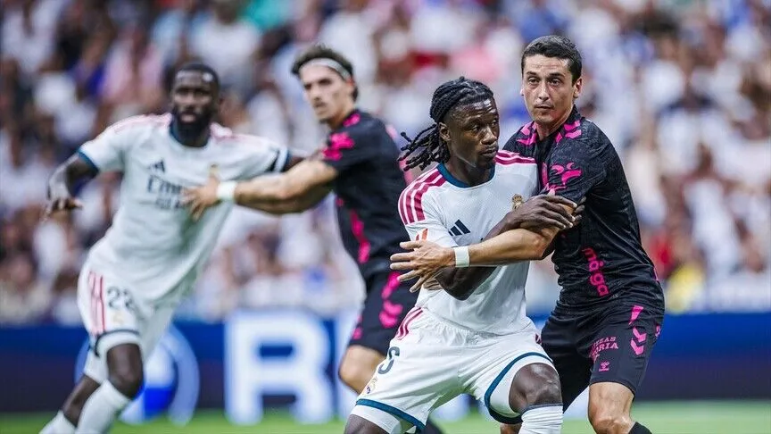 ريال مدريد يكتسح ملقا برباعية